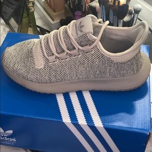 Tubular shadow J adidas